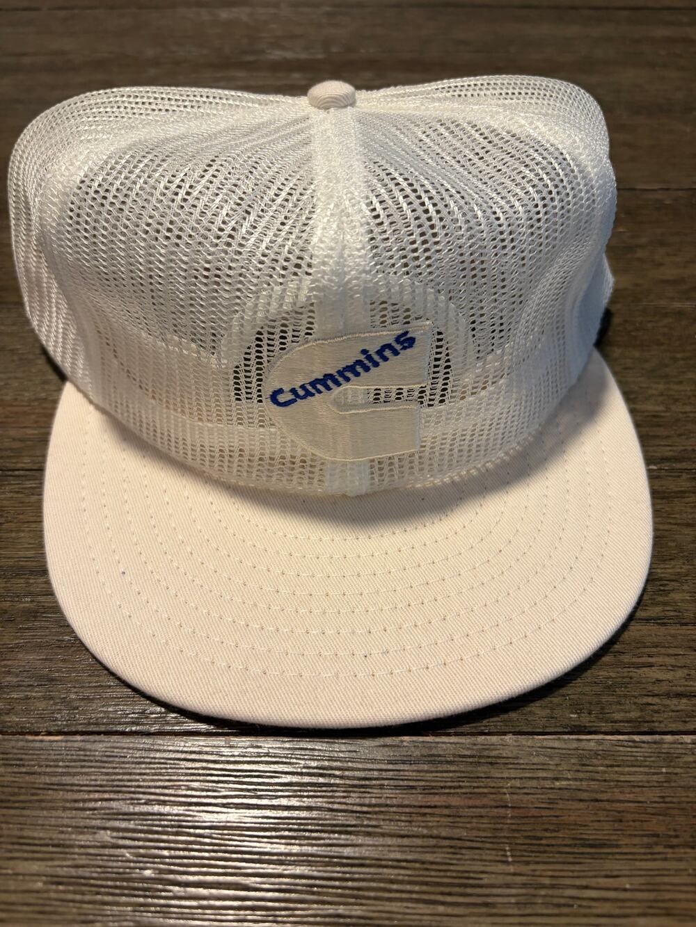 Vintage NOS Cummins mesh white trucker hat- NWOT